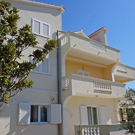 Apartments Sandra Sukosan Ngoại thất bức ảnh