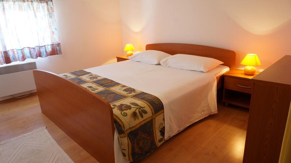 Apartments Sandra Sukosan Phòng bức ảnh