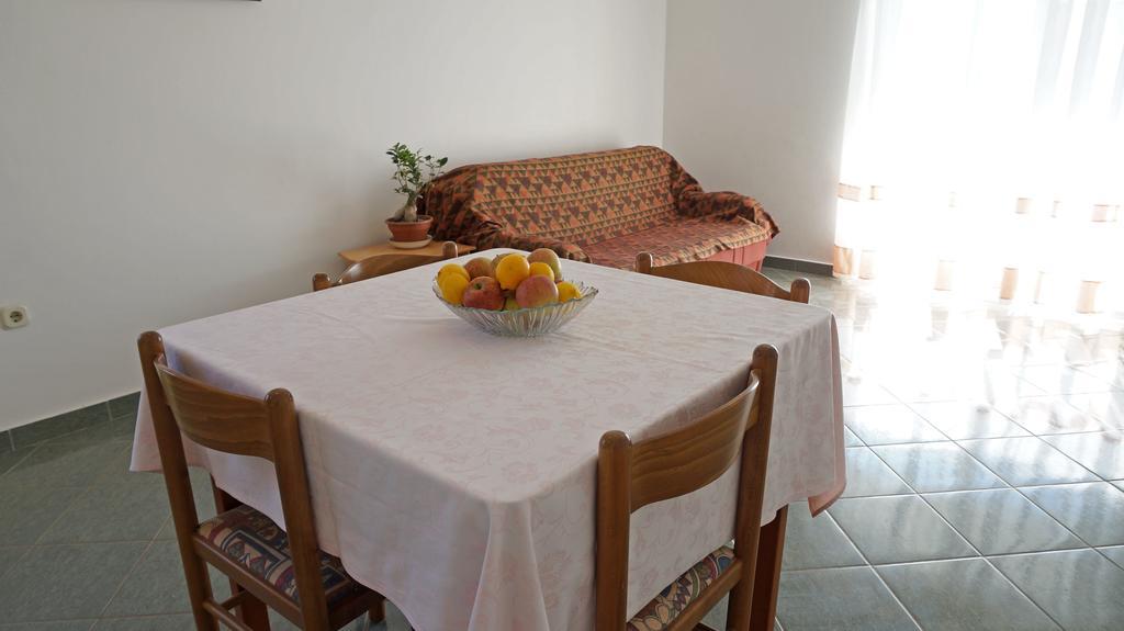 Apartments Sandra Sukosan Phòng bức ảnh
