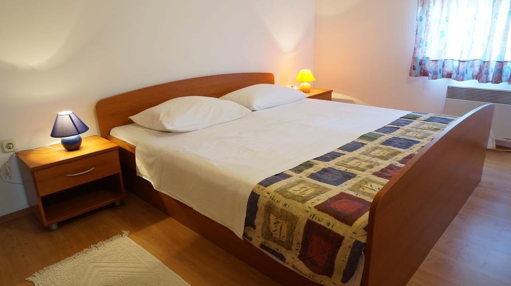 Apartments Sandra Sukosan Phòng bức ảnh